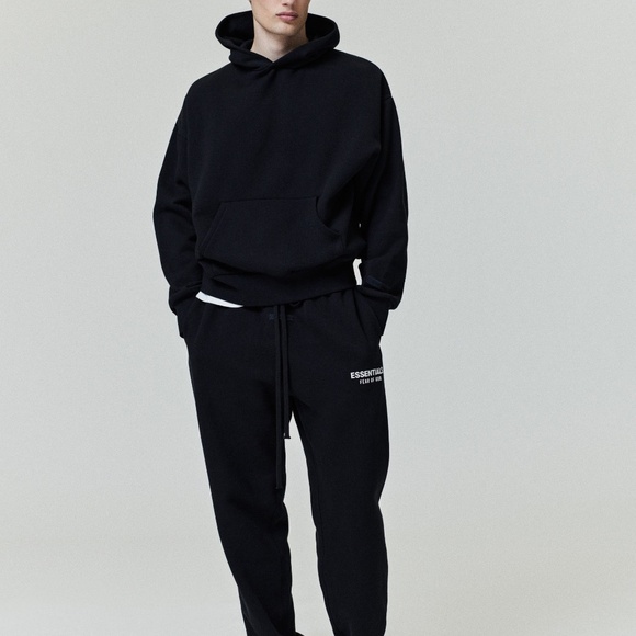 Fear of God Essentials Classic Hoodie NWT - Picture 2 of 8